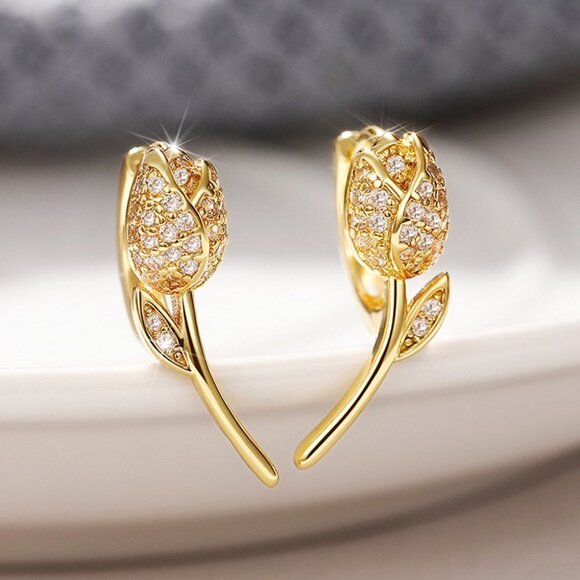 🎁 Flower Shape CZ Earring Studs for Women18k Gold Plating Earrings, HA4505 - Picture 2 of 4